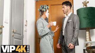 Az vén világos szőke francia mami újra csábít tinédzser fickót