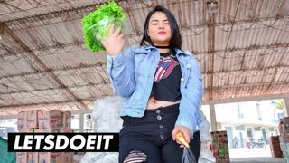 Forró kolumbiai milf xiomara soto olajos szeretkezése az úton