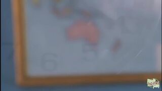 Pajkos afró amerikai szuka csábítja professzorát és izgatottan tárt kínálja ázsiai puncáját a farkára