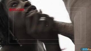 Fekete bomba milf csoportos kettyintése fehér farkakkal valagban és kettő behatolással