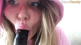 Mary candy április elseji álma: óriási fekete farkas vágya, de csak ez járja