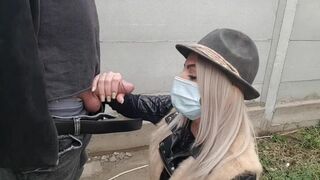 Taxissal baszós vásárlás utáni világos szőke muff megdugása közkölni