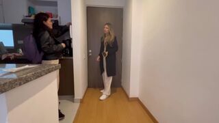 A szomszéd bige lezbi vágyait teljesítem hálából