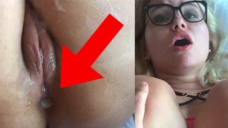 A kezdő tinédzser nőci élvezi, amikor szűk seggnyílását döngetik és teleélvezik