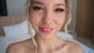 Vadító világos szőke és a szűk bulkesza kőkemény dugáson