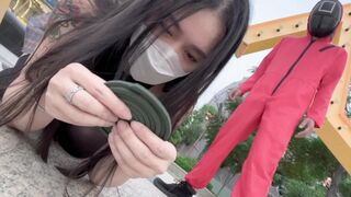Swag daisybaby keményen kefél a squid game felnőtt verziójában