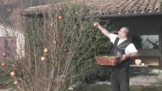 Bombázó világos szőke tinédzser amatőr popó lyukba dugva és szájba spriccelve nagy farasszal