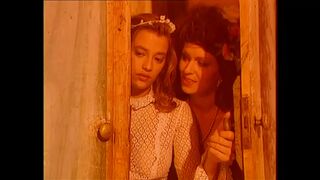 Bazinagy didkós csajok könyörtelenül cidázzák és lovagolják a vastag farkakat retro válogatásban