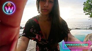 WifeBucket Vágyai - Gyengéd MILF Lovagol a Naplementében Óriási Mellekkel és Szenvedéllyel